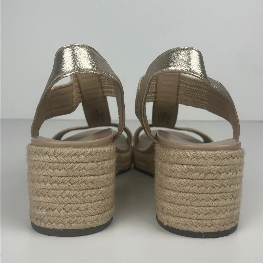 Vionic Calera‎ Metallic Gold Espadrille Wedge Sandals SZ 11